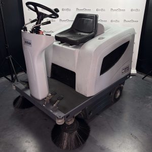 Nilfisk Veegmachine SR1100 B